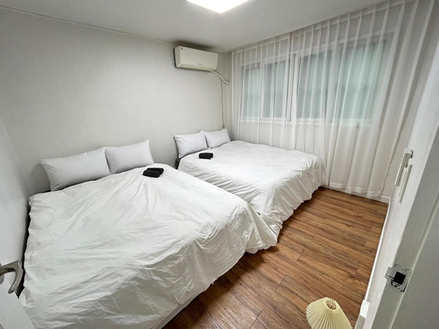 Jay House * Seoul