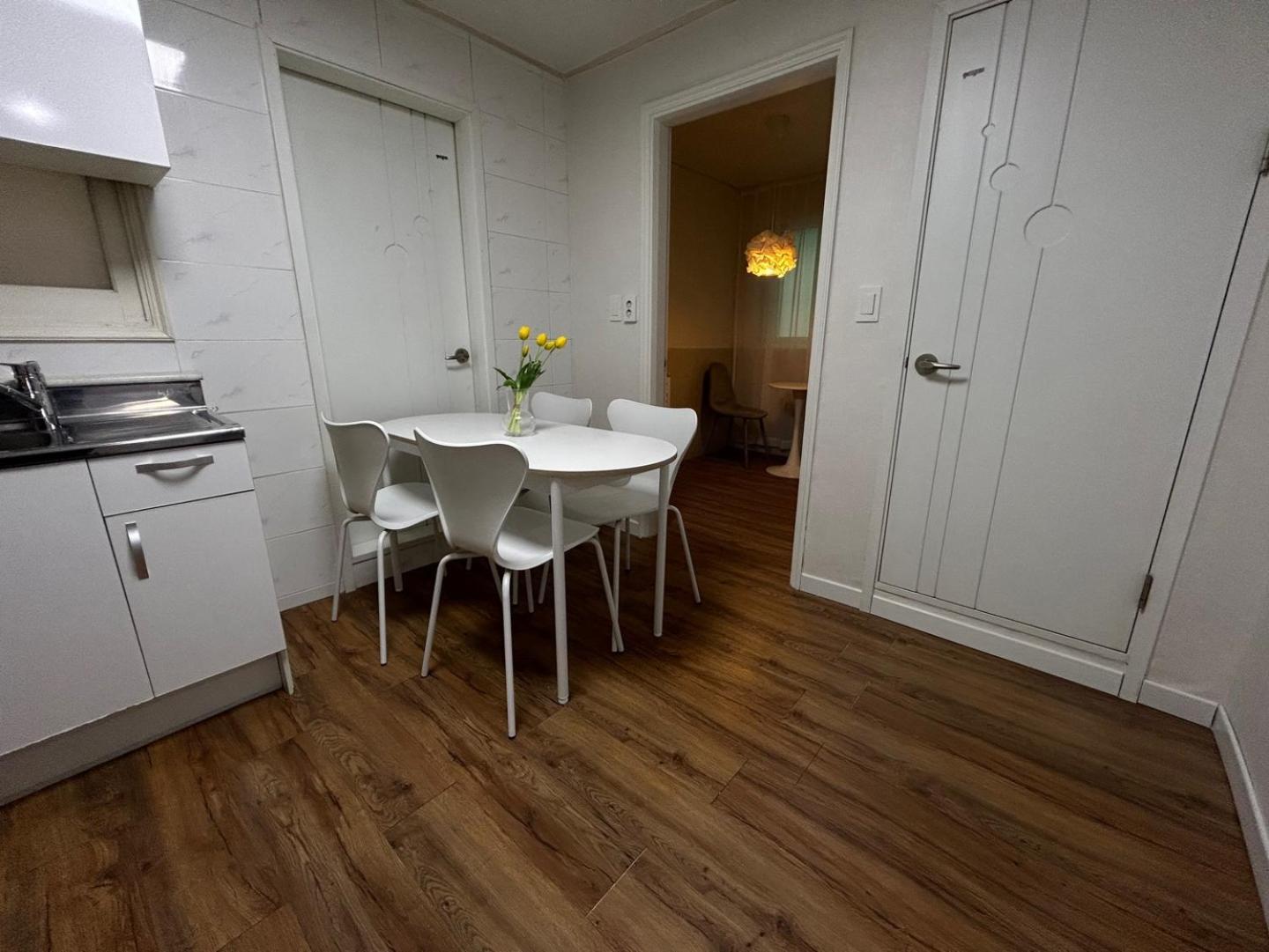 Jay House * Seoul