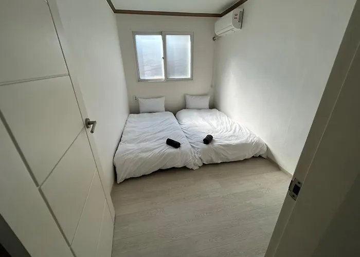 Jay House